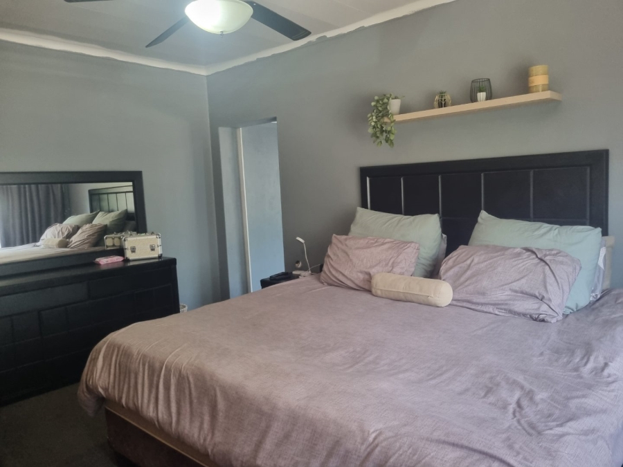 3 Bedroom Property for Sale in Vaalpark Free State